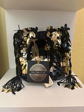 Sequin Tassel Bucket Bag in Black and Gold